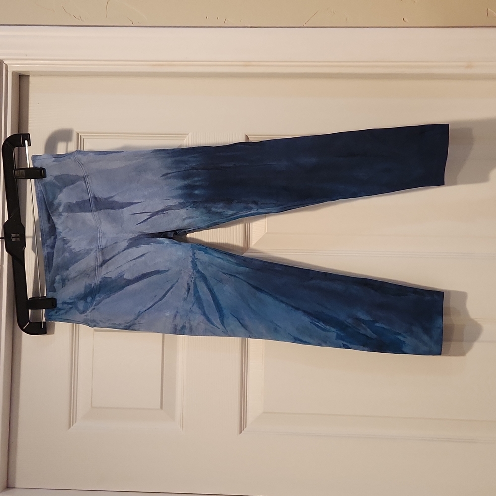 Hard Tale Leggings